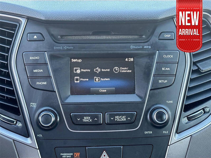 2016 Hyundai Santa Fe SE