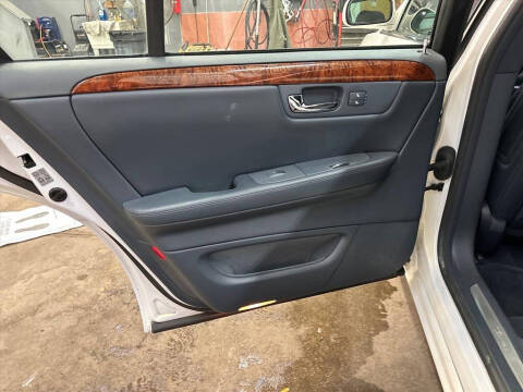 2007 Cadillac DTS Luxury I