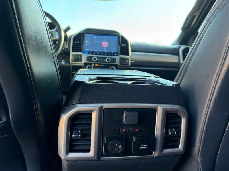 2022 Ford F-450 Super Duty Platinum