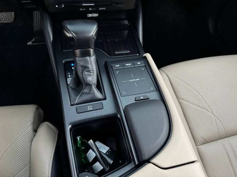 2021 Lexus ES 350 Ultra Luxury