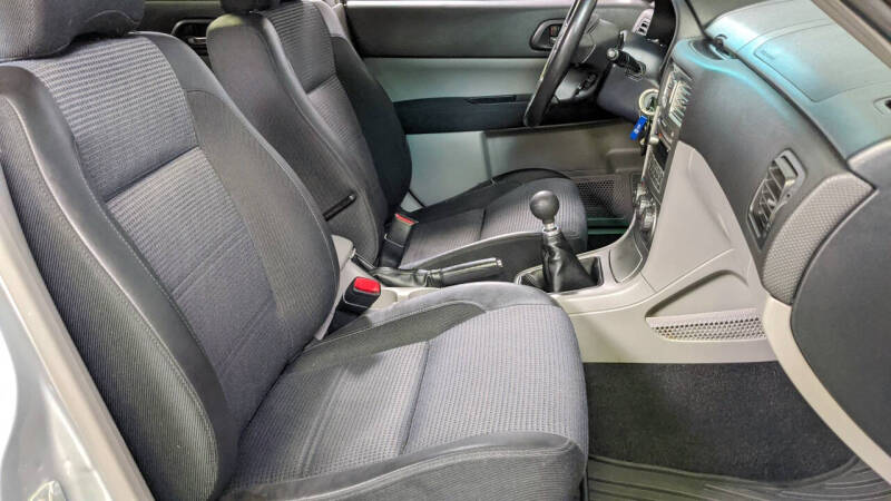 2004 Subaru Forester XT