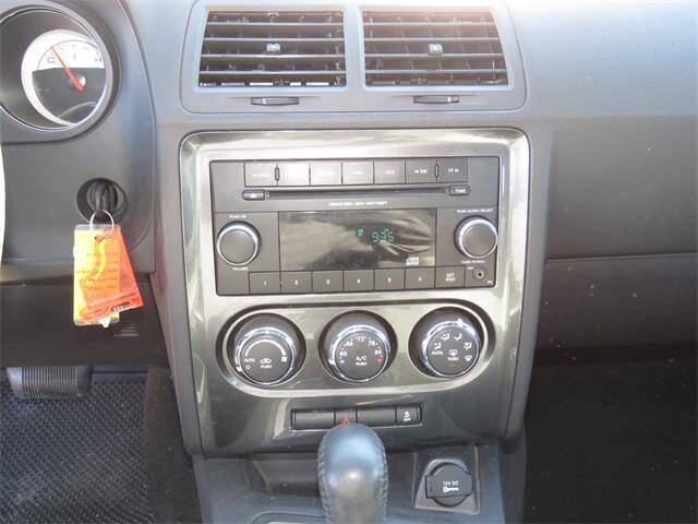 2014 Dodge Challenger SXT