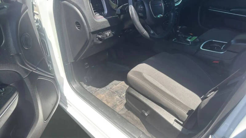 2015 Dodge Charger SE