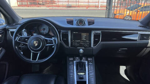 2016 Porsche Macan S