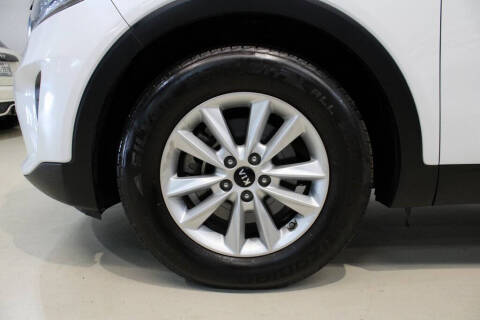 2020 Kia Sorento LX V6