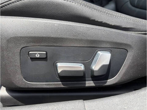 2020 BMW 3 Series 330i