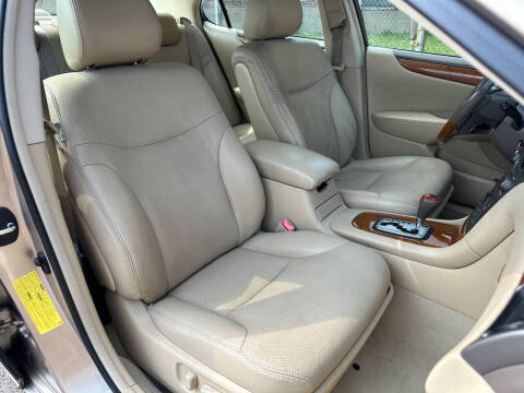 2005 Lexus ES 330