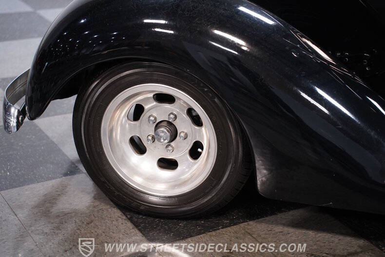 1936 Ford Tudor