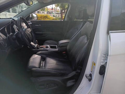 2012 Cadillac SRX Performance Collection