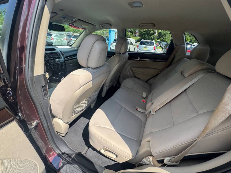 2015 Kia Sorento LX