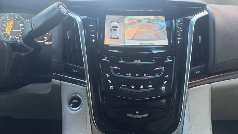 2015 Cadillac Escalade ESV Luxury