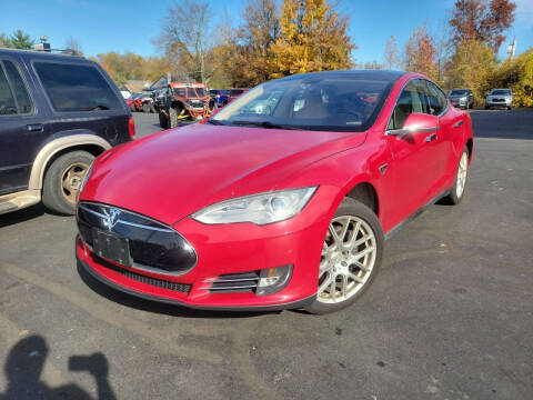 2013 Tesla Model S for sale at Cruisin' Auto Sales in Madison IN