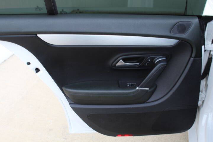 2010 Volkswagen CC Luxury