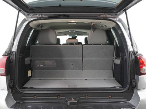 2019 Toyota Sequoia SR5