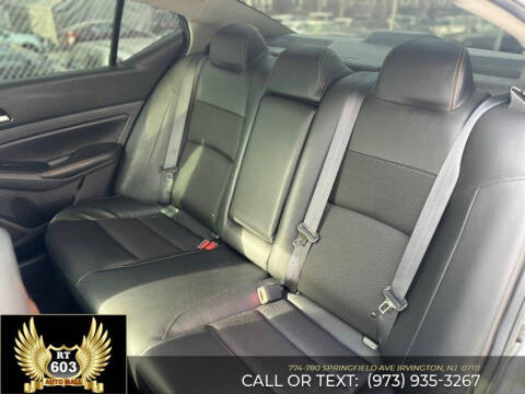 2022 Nissan Altima 2.5 SR