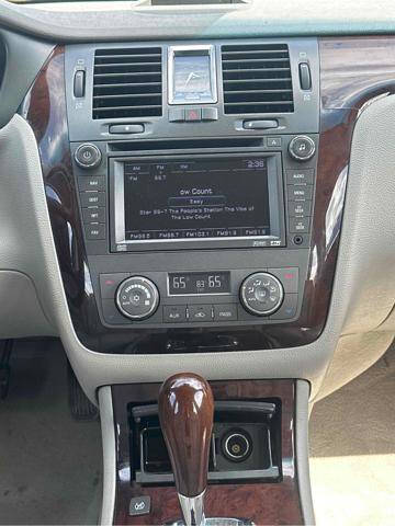 2010 Cadillac DTS Premium Collection