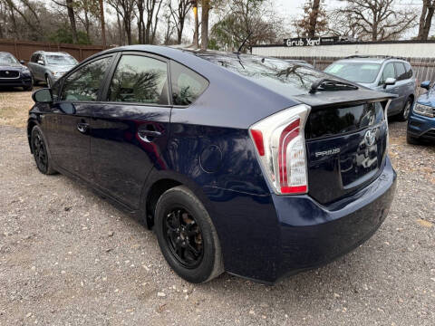 2015 Toyota Prius Two