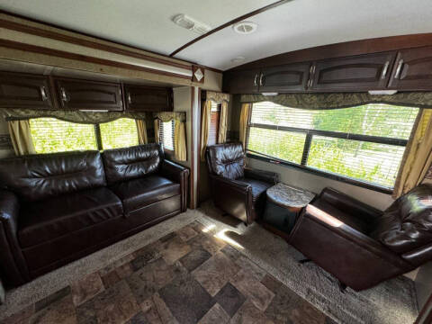 2015 Keystone RV 316RL