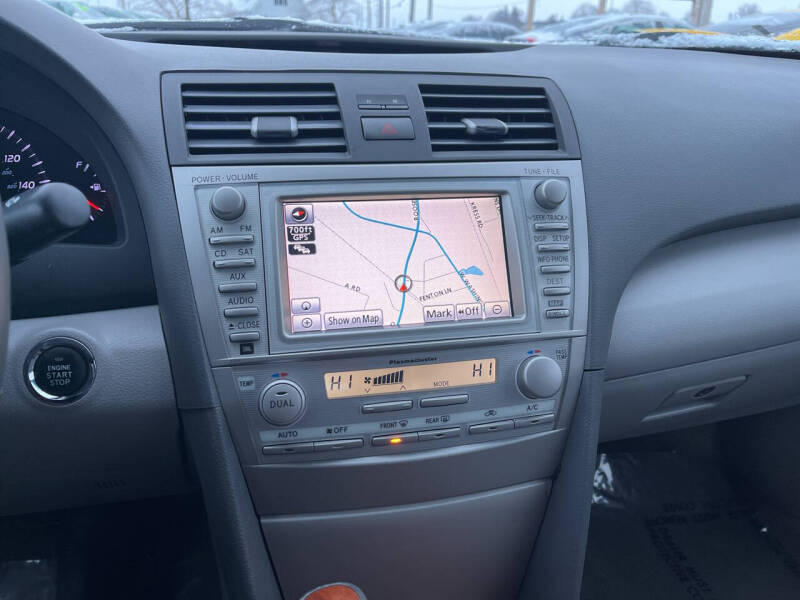 2011 Toyota Camry SE V6