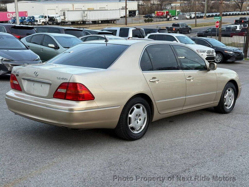 2002 Lexus LS 430