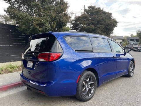 2020 Chrysler Pacifica Limited