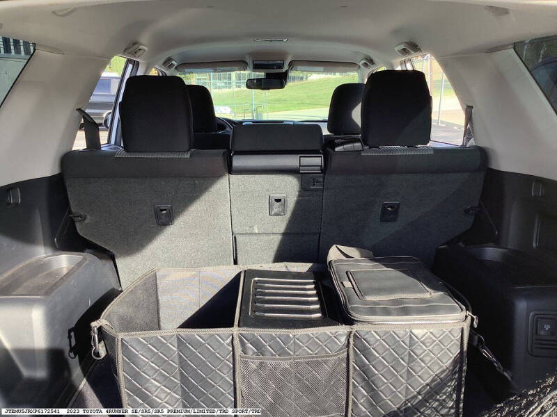 2023 Toyota 4Runner SR5