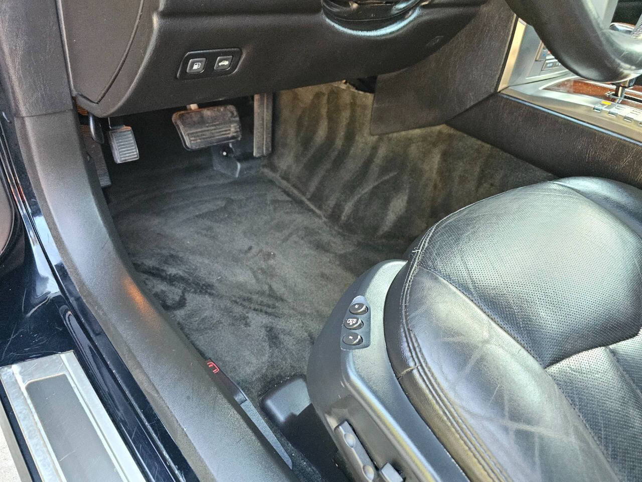 2005 Cadillac XLR 14
