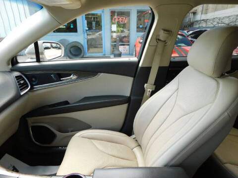 2019 Lincoln Nautilus Reserve