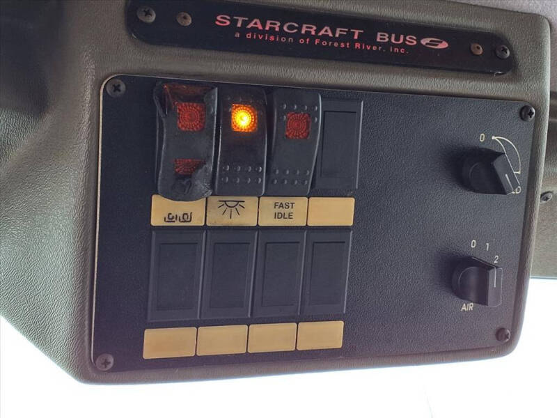 2013 Ford E-Series E-450 SD