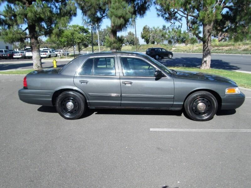 2011 Ford Crown Victoria