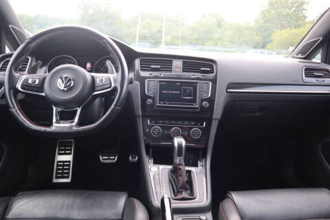 2017 Volkswagen Golf GTI
