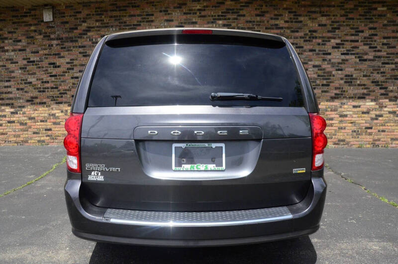 2017 Dodge Grand Caravan SE