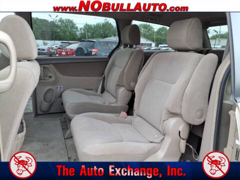 2005 Toyota Sienna CE 7 Passenger