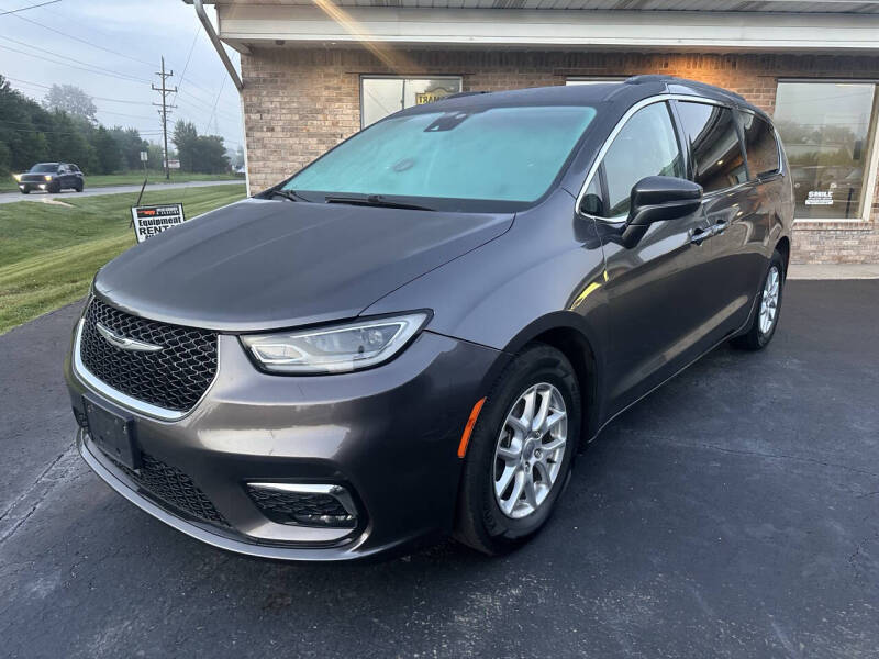 2022 Chrysler Pacifica Touring L
