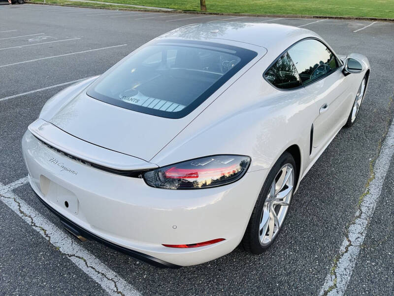 2018 Porsche 718 Cayman