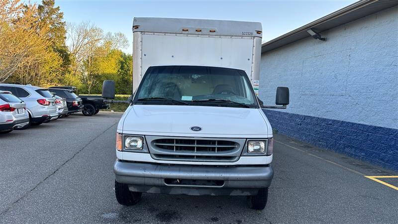 2002 Ford E-Series E-350 SD