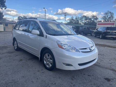 2008 Toyota Sienna XLE