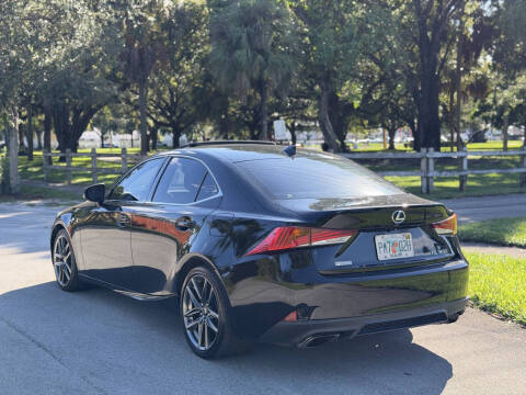 2018 Lexus IS 300