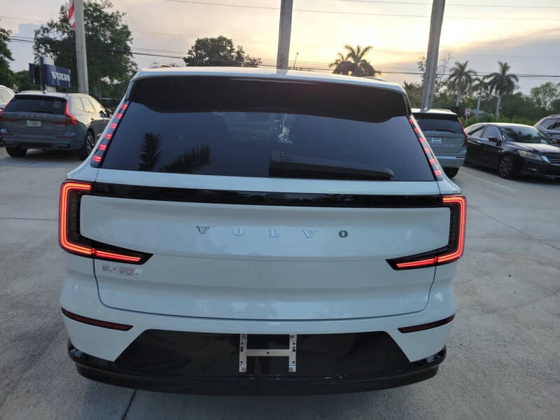 2025 Volvo EX90 Twin Performance Ultra 7P