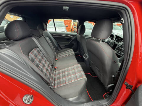 2015 Volkswagen Golf GTI S
