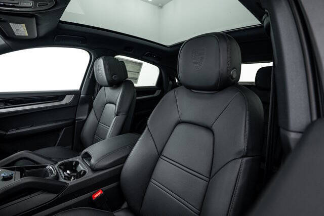 2026 Porsche Cayenne Coupe