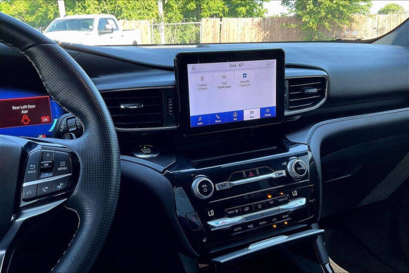 2021 Ford Explorer ST