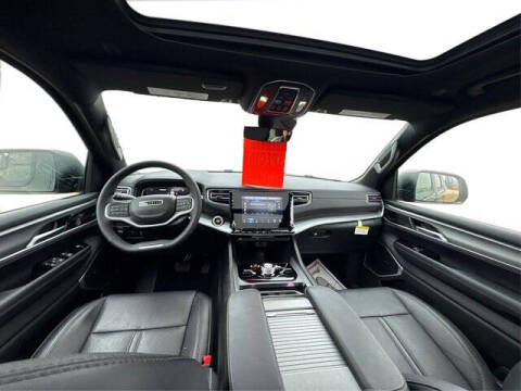 2024 Jeep Wagoneer L Carbide