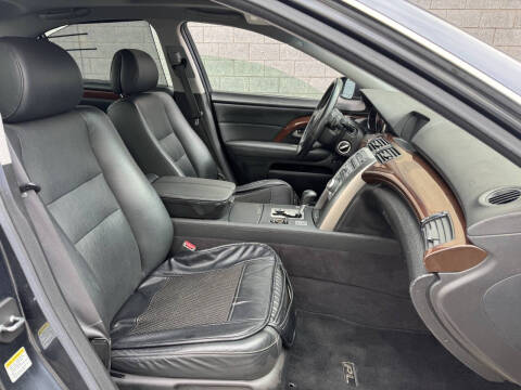 2006 Acura RL SH-AWD w/Navi