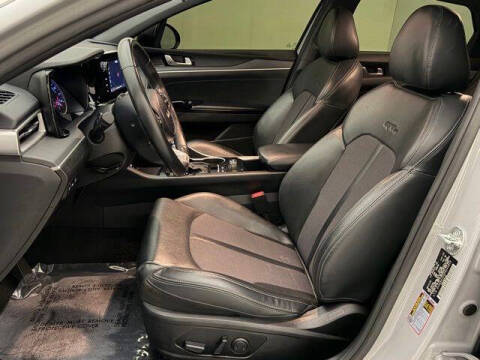 2023 Kia K5