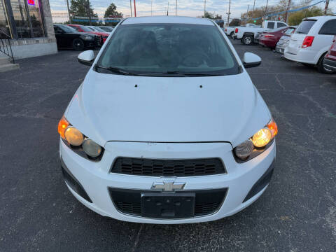 2014 Chevrolet Sonic LS Auto