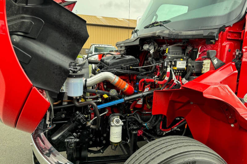 2025 International MV607