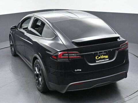 2023 Tesla Model X Standard Range