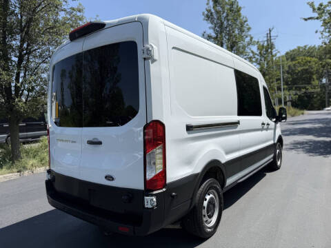 2024 Ford Transit 250