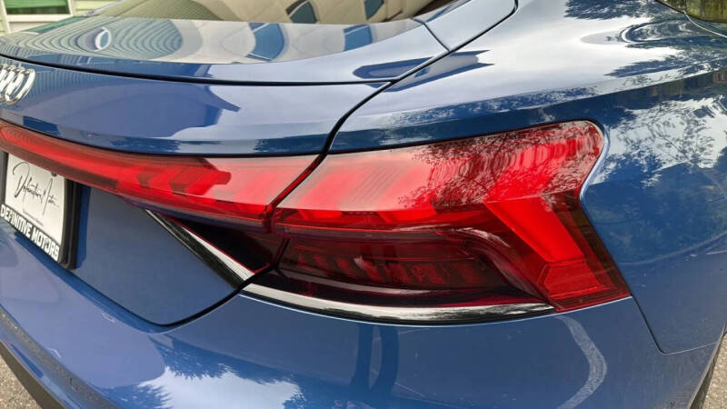 2022 Audi e-tron GT quattro Prestige